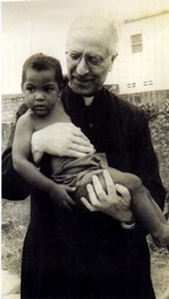 Padre Arturo D'Onofrio